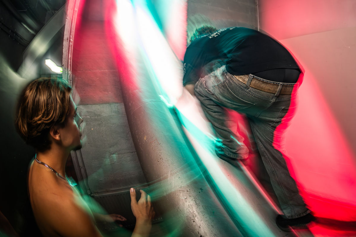 Loading... just a sec